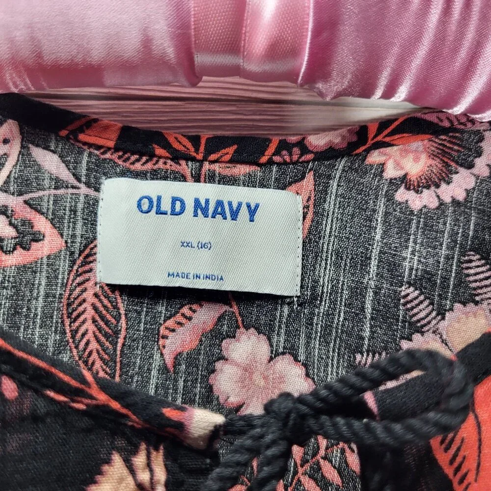 Old Navy Dark Floral Peplum Top BOHO